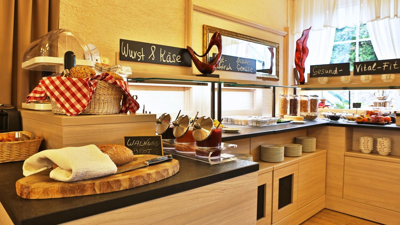 ואלוף Hotel Restaurant Ruppert מראה חיצוני תמונה