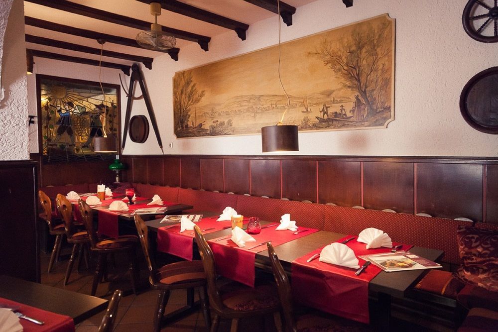 ואלוף Hotel Restaurant Ruppert מראה חיצוני תמונה